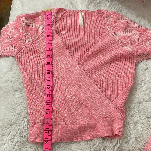 Anthropologie XS pink faux-wrap sweater with mesh embroidered sleeves - Picture 11 of 11